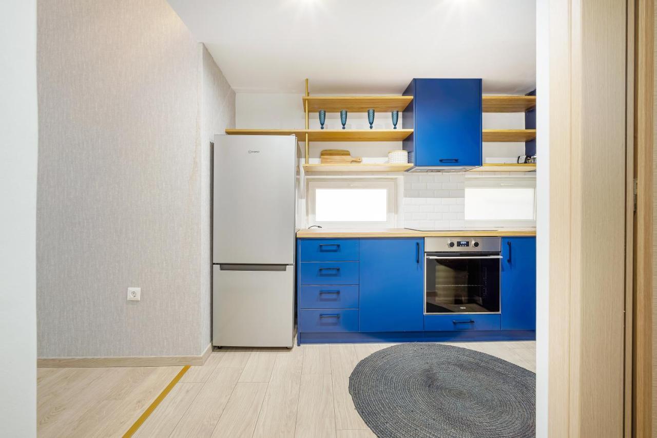 Gk City Vibe Apartment Атина Екстериор снимка