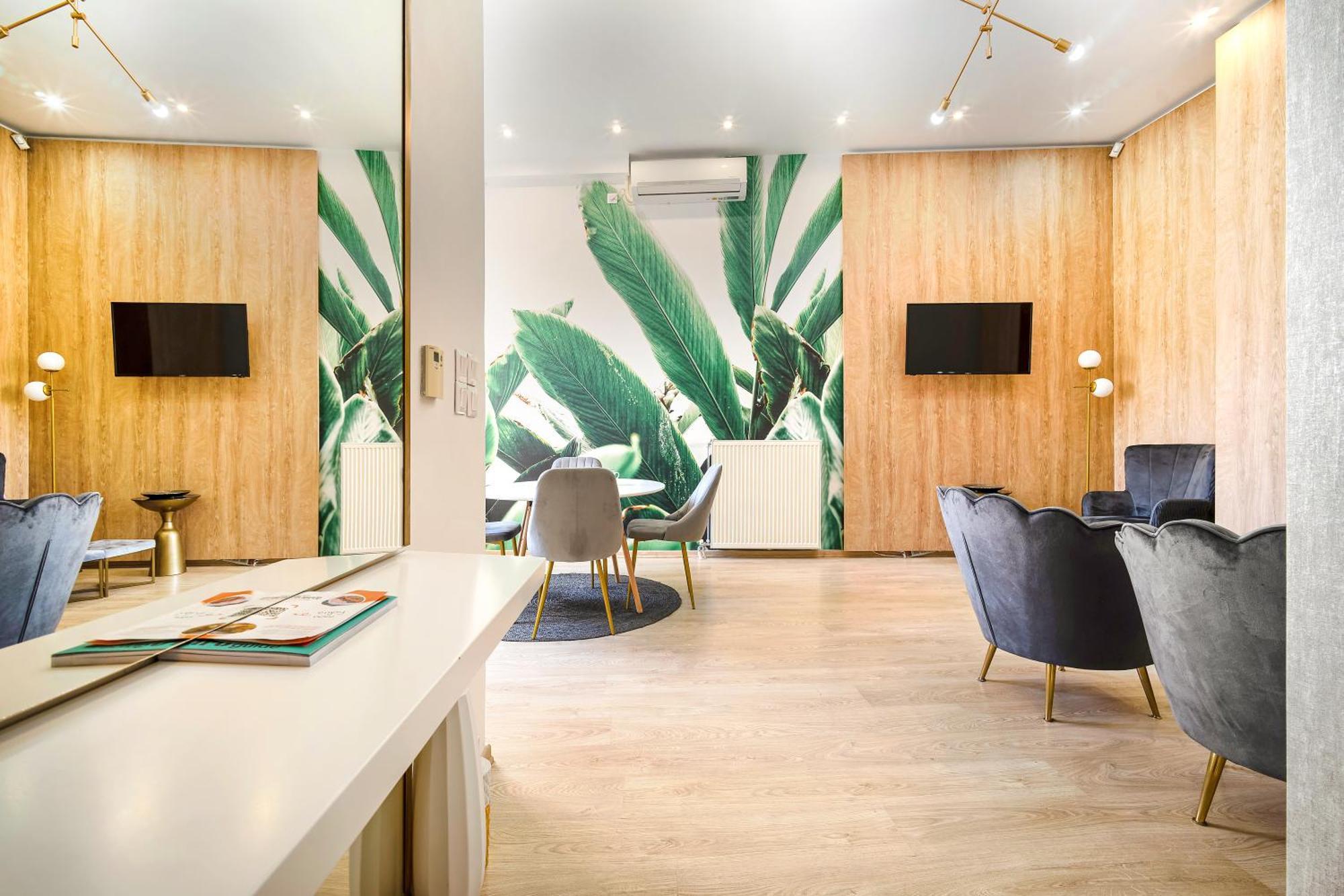 Gk City Vibe Apartment Атина Екстериор снимка