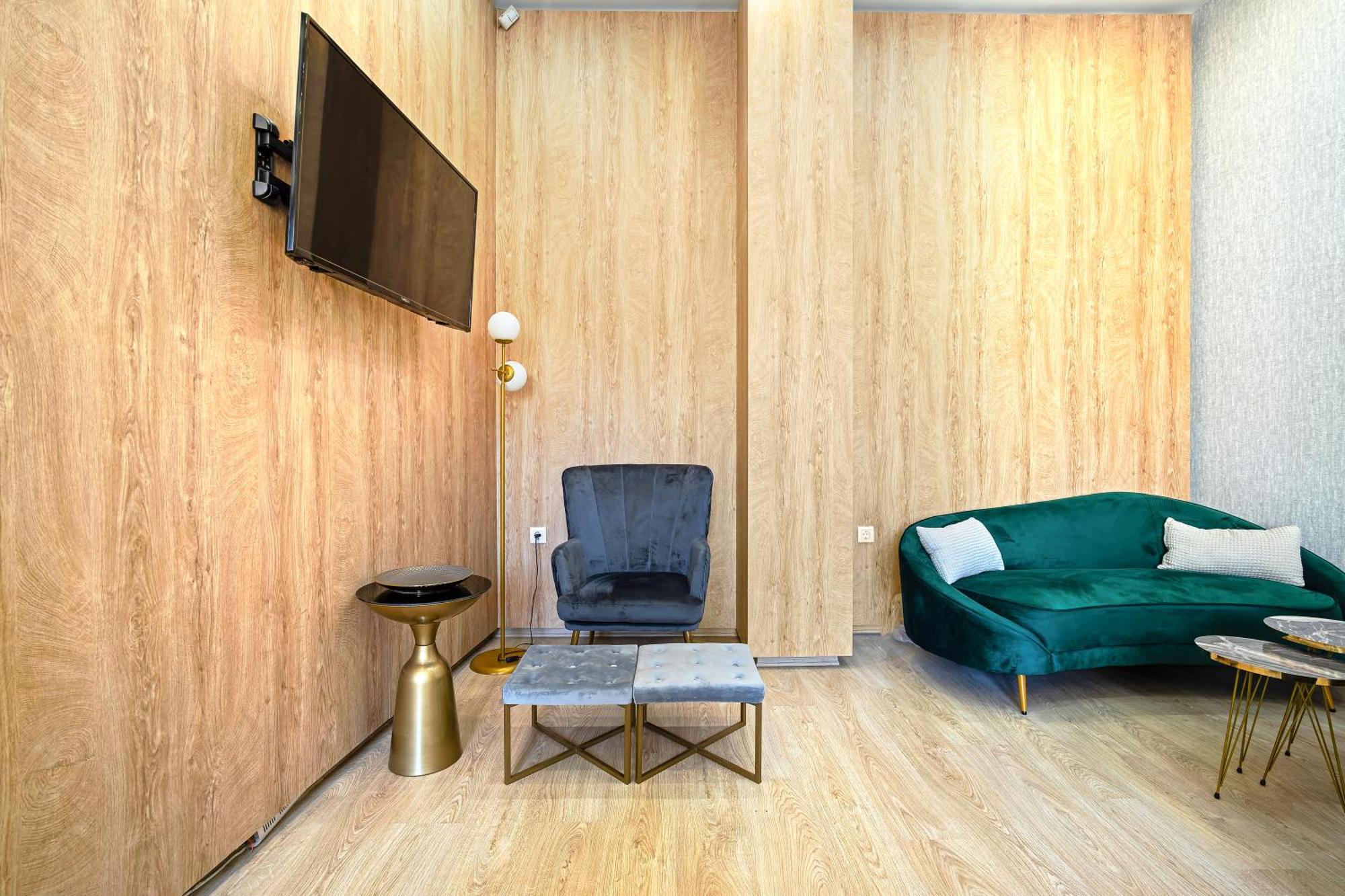 Gk City Vibe Apartment Атина Екстериор снимка